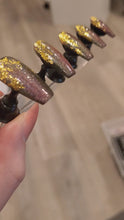 Load and play video in Gallery viewer, Cat Eye Press On Nails (long coffin)